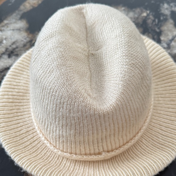 Aris Cream Knit Derby Fedora Hat - Picture 2 of 8